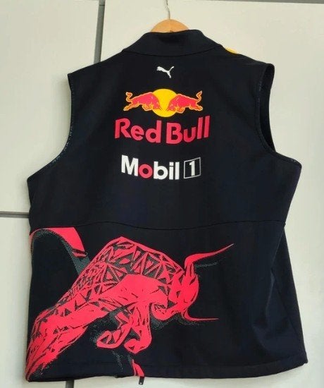 Nieuwe Red Bull kleding in 1 koop (o.a shirt, polo en jack), Blauw, Overige typen, Ophalen of Verzenden, Red Bull Racing