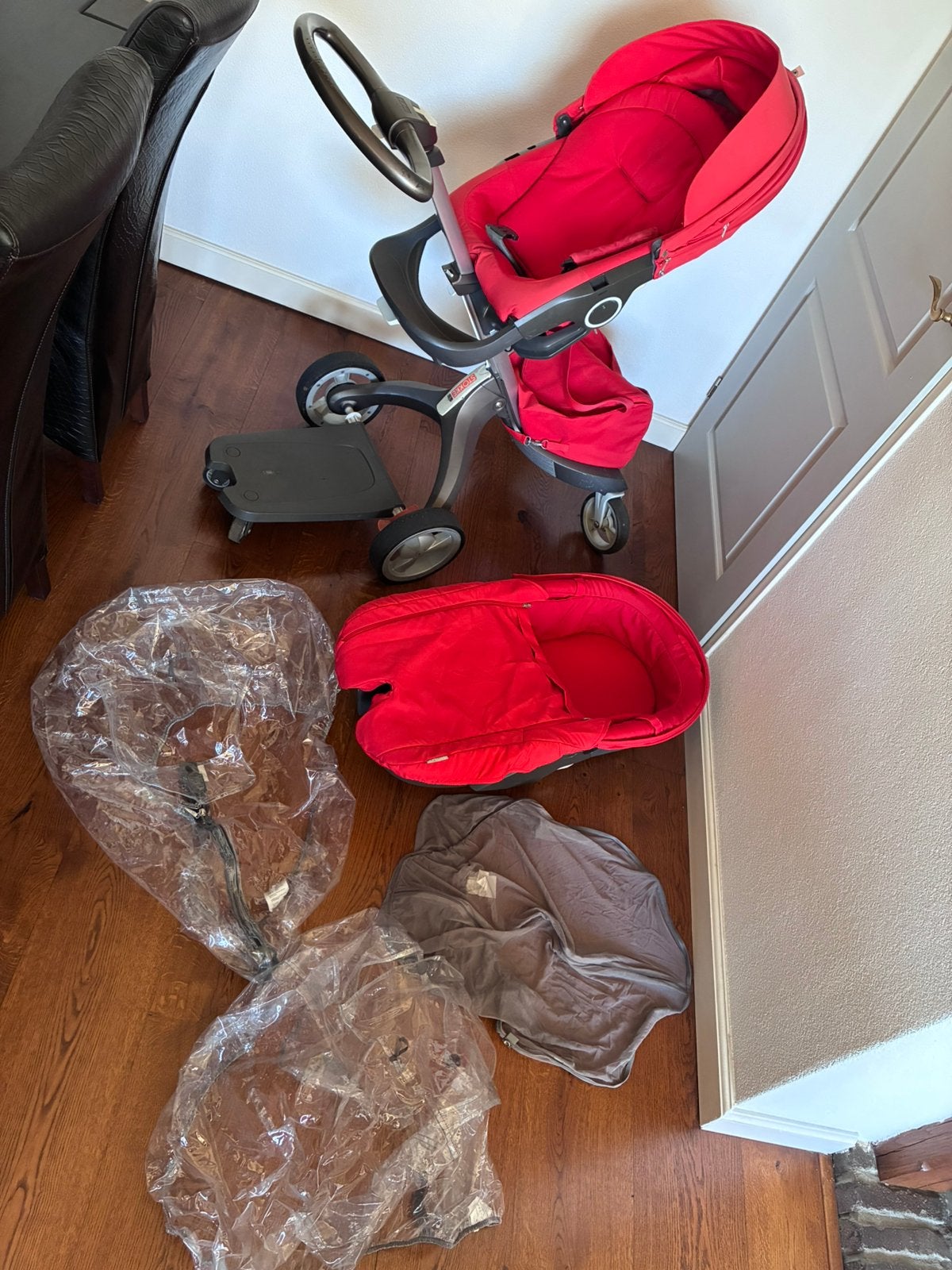 GRATIS Stokke X-plory kinderwegen met toebehoren, Kinderen en Baby's, Kinderwagens en Combinaties, Ophalen, Zo goed als nieuw