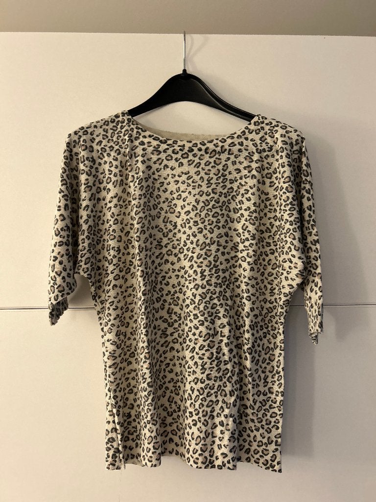 Bel & Bo beige trui met panterprint, Kleding | Dames, Maat 38/40 (M), Beige, Bel & Bo, Ophalen of Verzenden