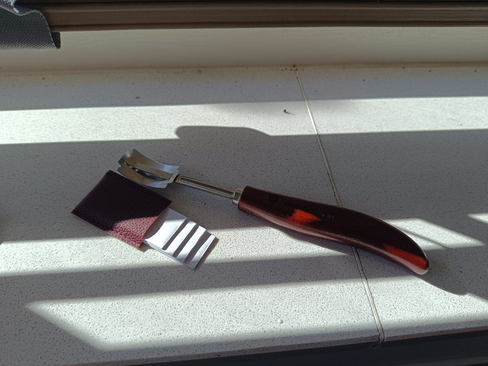 Brooddeeg Snijder met Houten Handvat, Ophalen of Verzenden