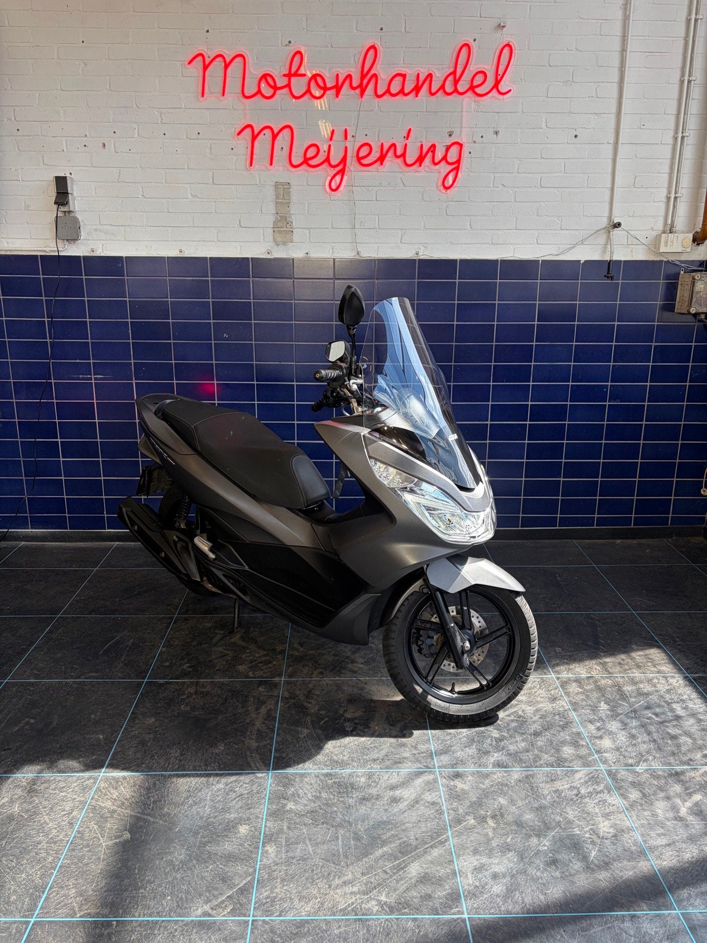 Honda Scooter WW 150i *Weinig km!, Motoren, Motoren | Honda, Scooter, Bedrijf, 11 kW of minder, 153 cc