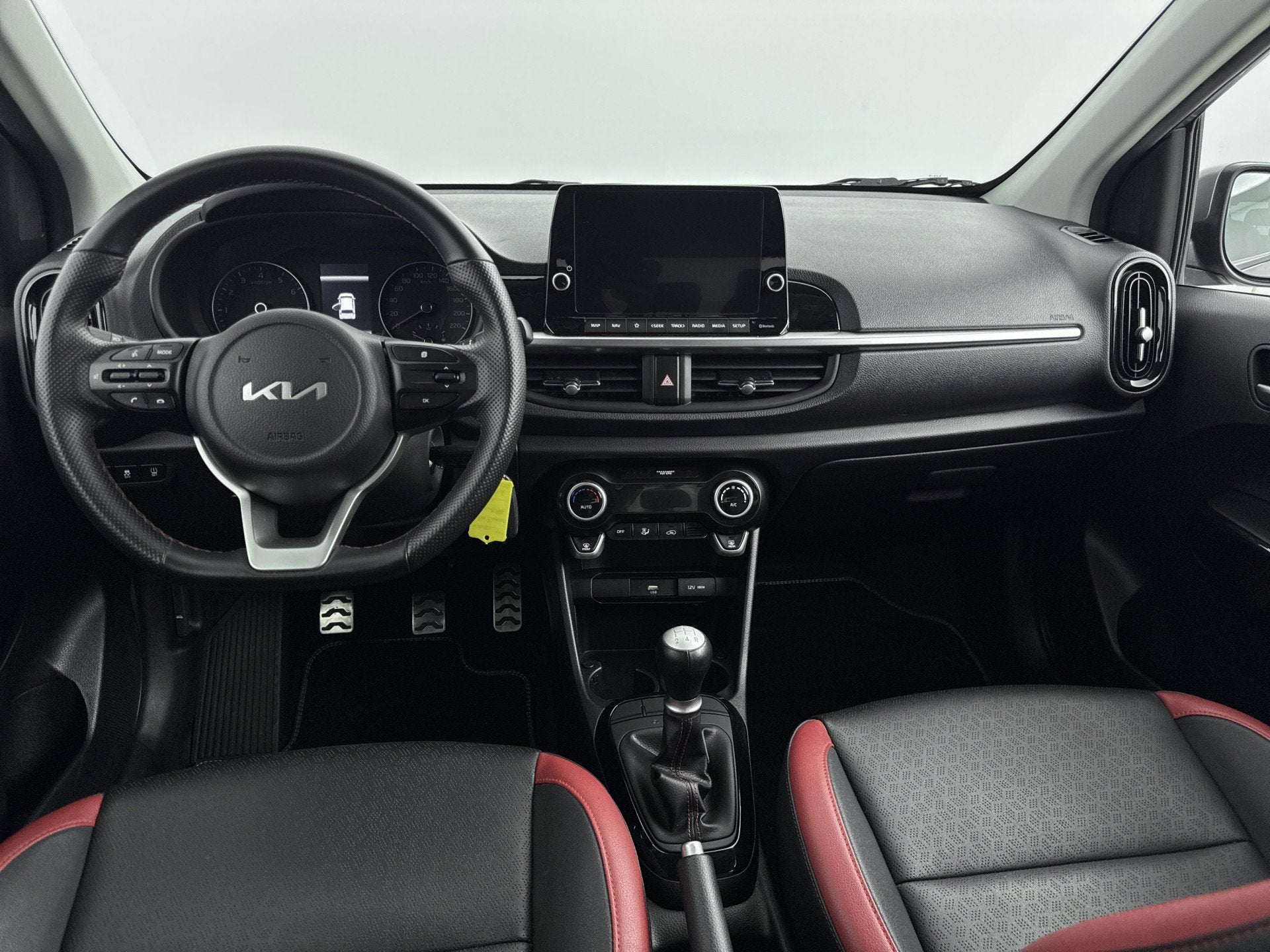 Kia Picanto - 1.0 DPi GT-Line // LEDER // APPLE CARPLAY // C, Auto's, Voorwielaandrijving, Gebruikt, Leder, Bedrijf