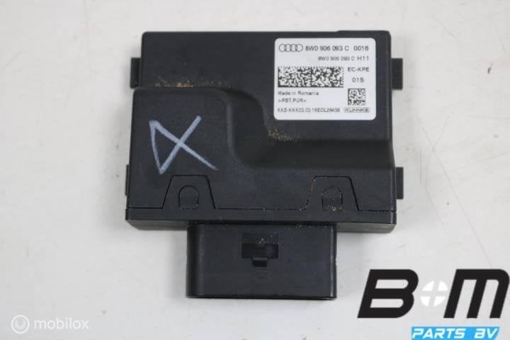 Regelapparaat brandstofpomp Audi A4 8W 8W0906093C, Gebruikt