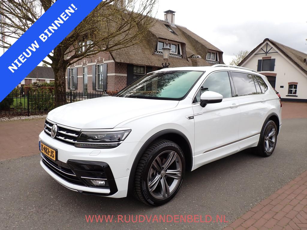 Volkswagen Tiguan Allspace 1.5 TSI R-LINE ACC / KEYLESS / TR, Auto's, Volkswagen, 1502 kg, 150 pk, Wit, Bedrijf