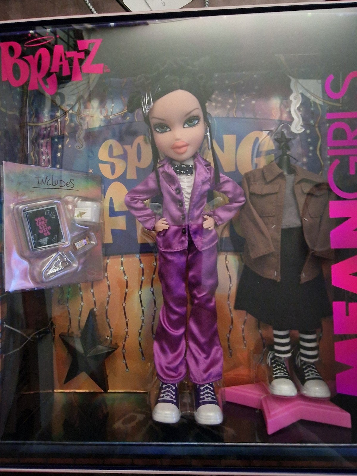 bratz meangirls spring fling doll-janis, Ophalen of Verzenden, Nieuw, Pop