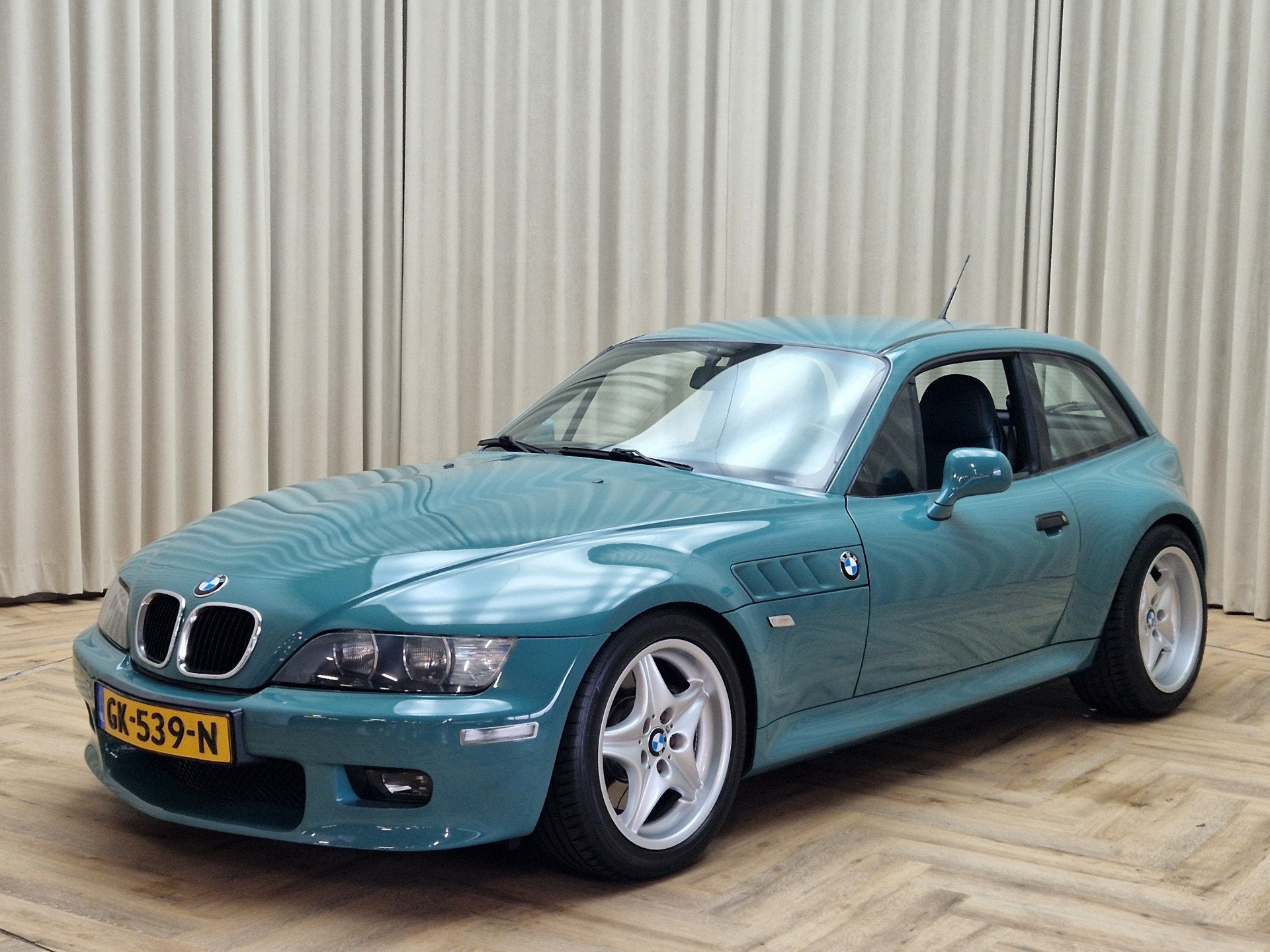 Foto 6 van BMW Z3 Coupé 3.0 *EVERGREEN* Z3M / 280 PK / Handbak / Sper