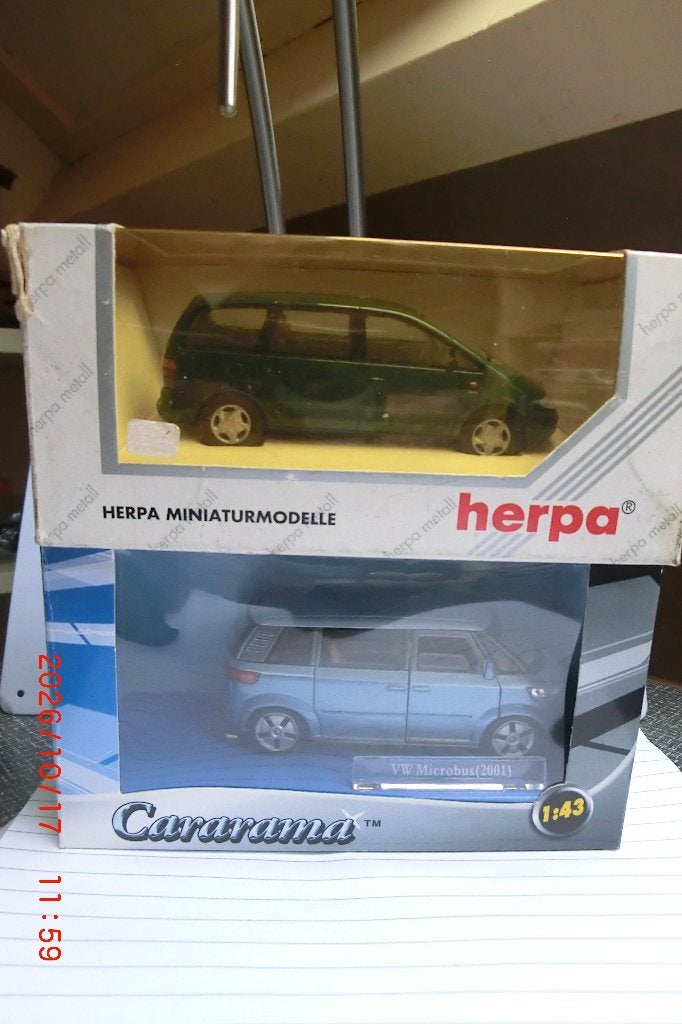 2x VW Sharan/microbus 1:43, Ophalen of Verzenden, Nieuw, Auto, Overige merken