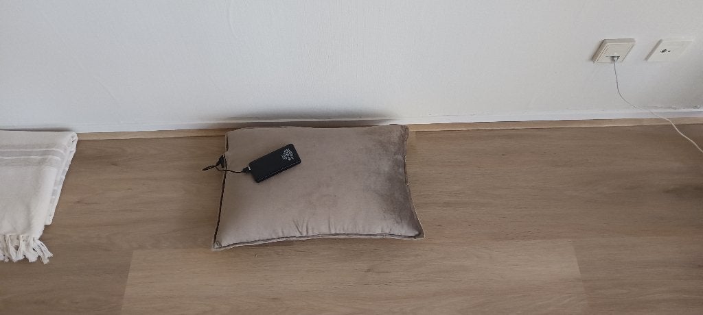 WARMTE KUSSEN, NIEUW IN DE DOOS 10 euro, Ergonomisch, Beige, Vierkant, Nieuw