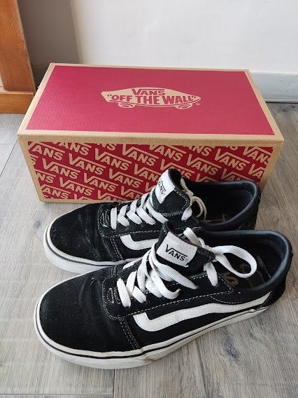Vans dames gympen oldskool versie ( gedragen staat ), Zwart, Ophalen of Verzenden, Sneakers of Gympen, Gedragen