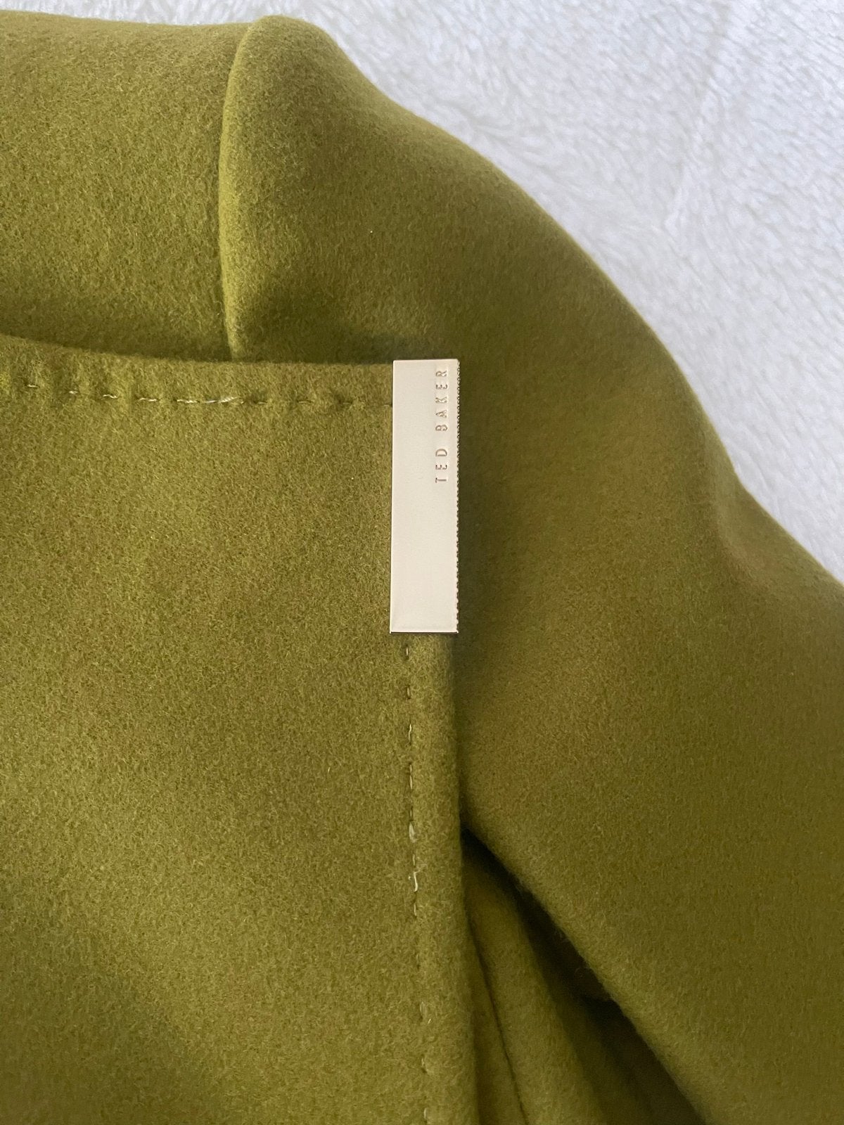 Ted Baker Olijfgroene Wollen Jas met Roze Voering Maat XS-S, Ophalen of Verzenden, Zo goed als nieuw, Maat 36 (S), Groen