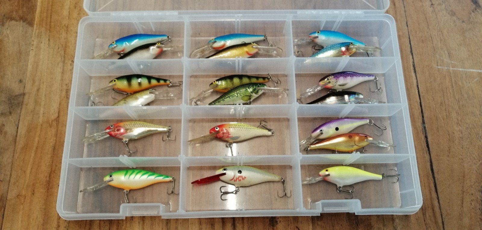 19x Rapala Shad Rap deep runner 6,5 cm in Spro tacklebox, Ophalen, Overige typen