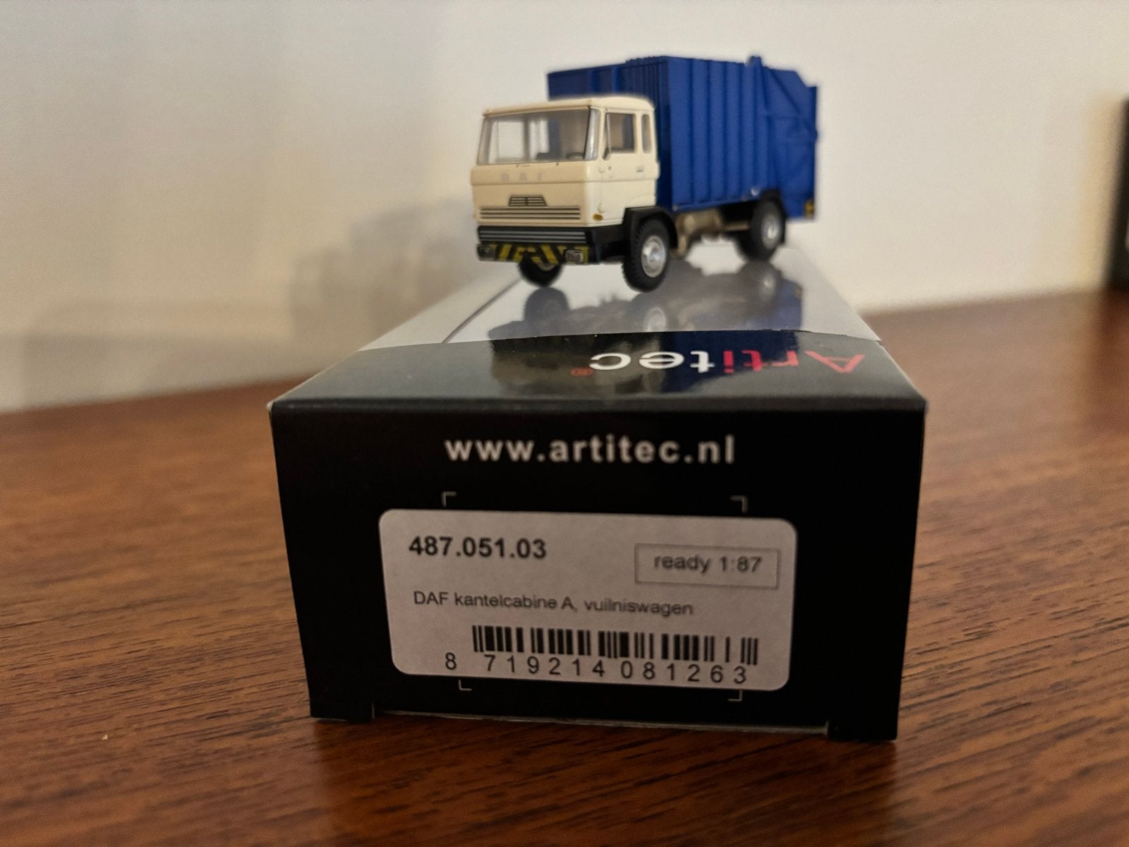 Artitec DAF vuilniswagen (kantelcabine) - H0, Ophalen of Verzenden, Nieuw, Bus of Vrachtwagen, Overige merken