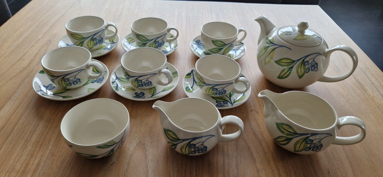 Johnson Bros Options Blueberry theeservies, Ophalen, Overige merken, Zo goed als nieuw, Overige stijlen