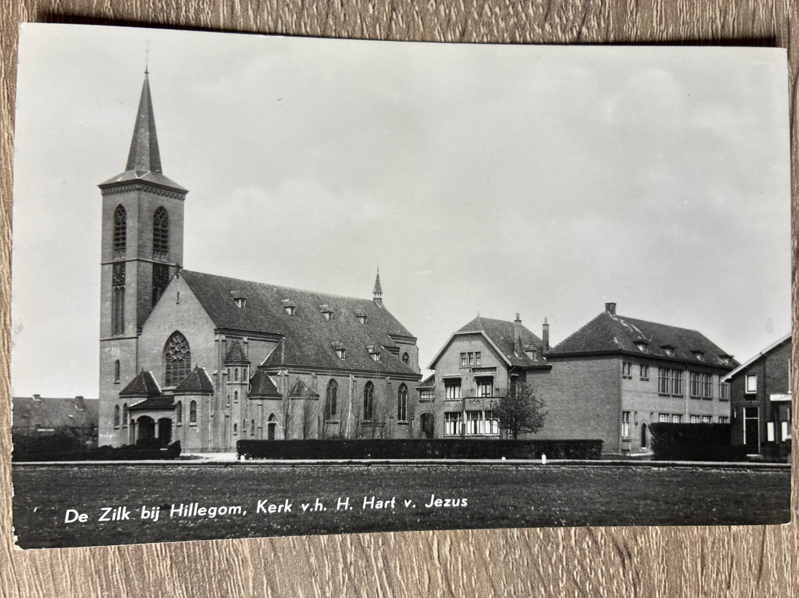 Ansichtkaart De Zilk bij Hillegom, Kerk v.h. H. Hart v. Jezu, Ophalen of Verzenden, Voor 1920, Ongelopen, Zuid-Holland