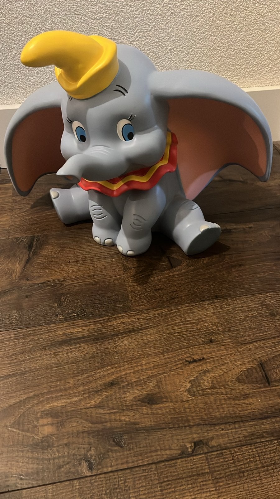 Disney Dumbo beeld - Nieuw met originele doos, Ophalen of Verzenden, Bambi of Dumbo, Zo goed als nieuw, Beeldje of Figuurtje