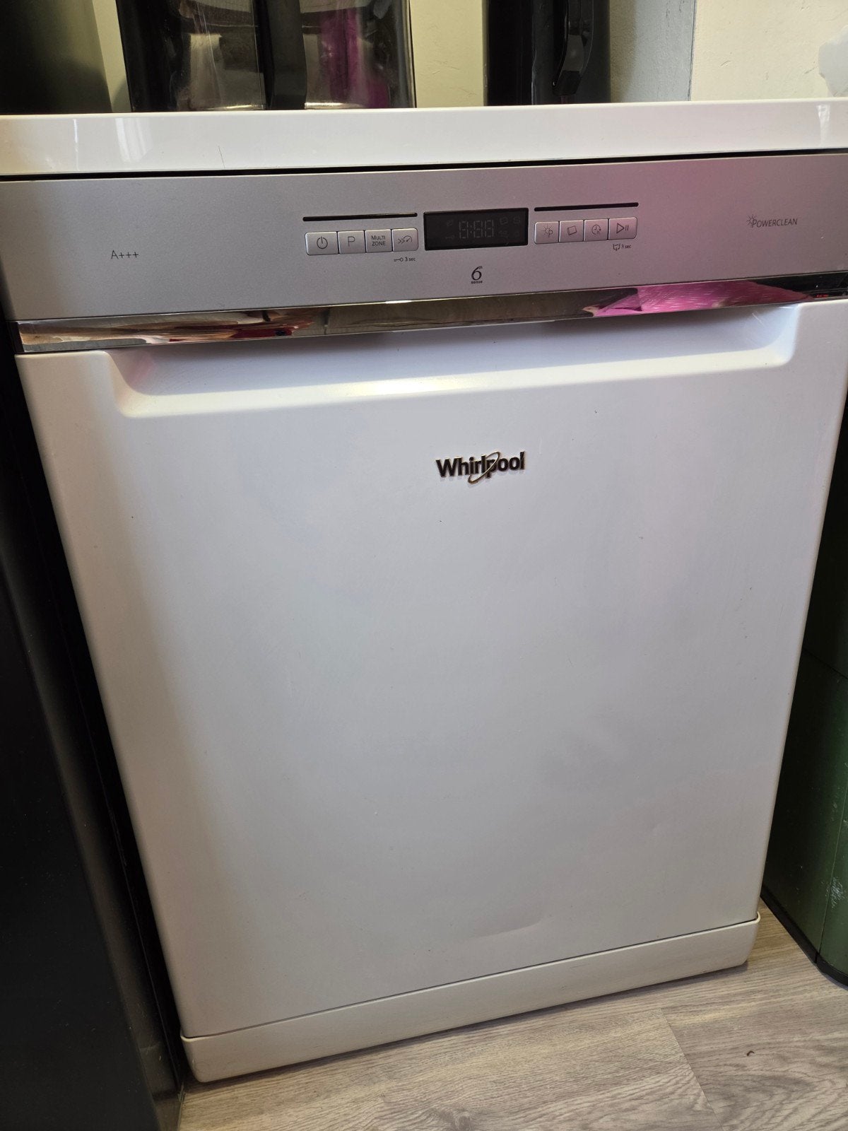 Whirlpool vaatwasser A+++, Witgoed en Apparatuur, Vaatwasmachines, Ophalen, Zo goed als nieuw, Vrijstaand, Minder dan 85 cm
