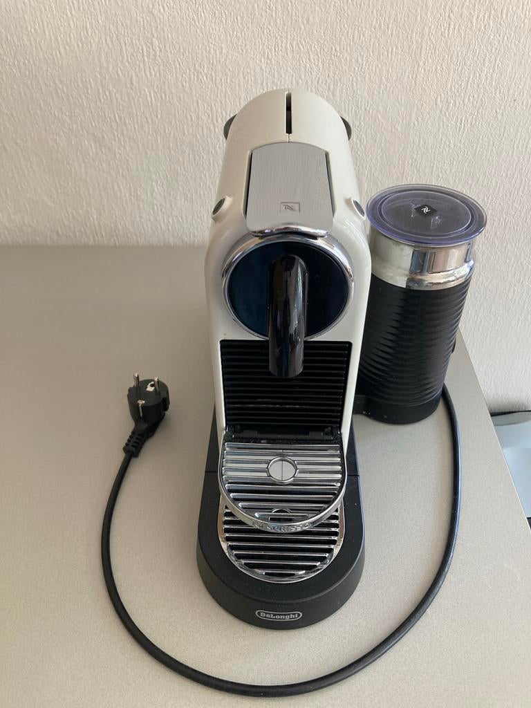 Nespresso De'Longhi defect, Ophalen, Koffiemachine, Niet werkend, Koffiepads en cups