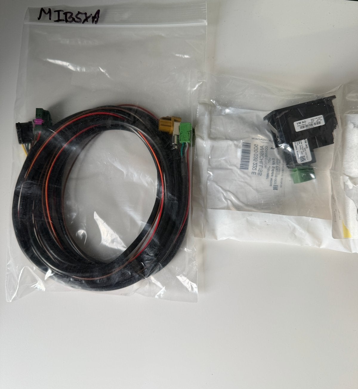 OEM MIB2 USB – Apple CarPlay ondersteuning, Ophalen of Verzenden, Nieuw, Audi