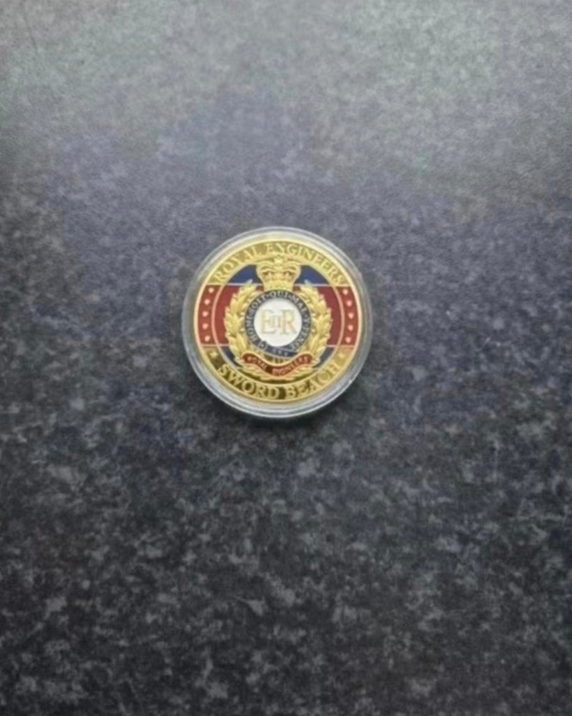 Royal Engineers Elizabeth II coin / munt, Ophalen of Verzenden, Buitenland, Munten