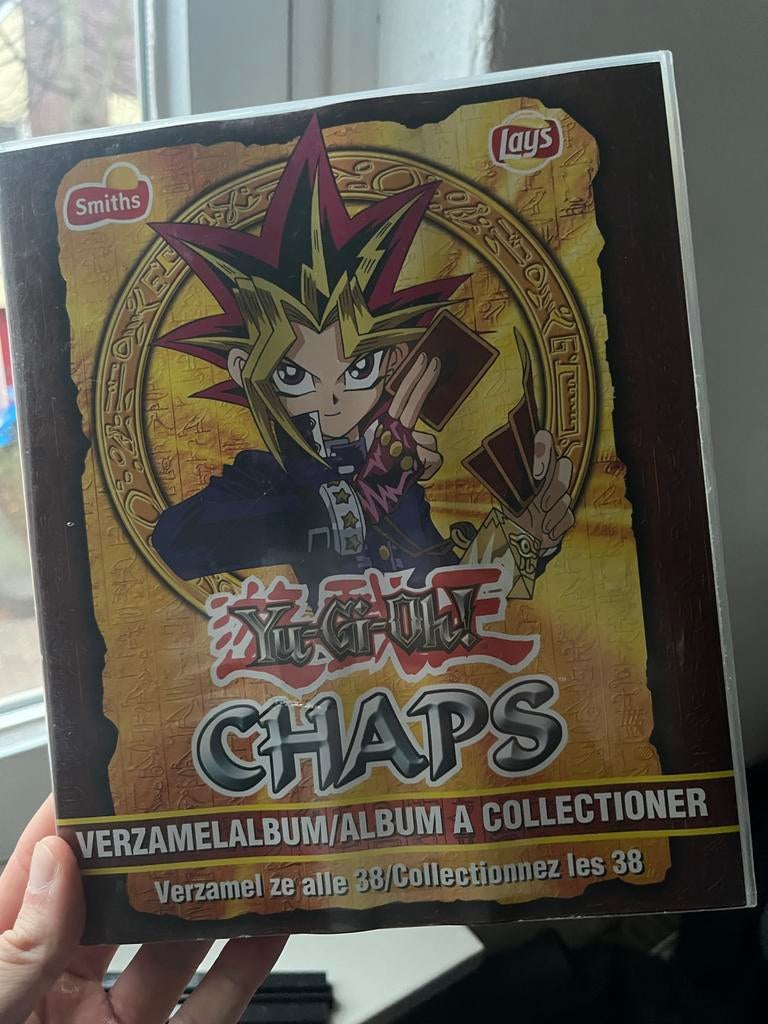 Yu-Gi-Oh! Chaps Flippo Album bijna Compleet, Verzamelen, Flippo's, Ophalen of Verzenden, Map, Album of Poster, Met verzamelmap(pen)