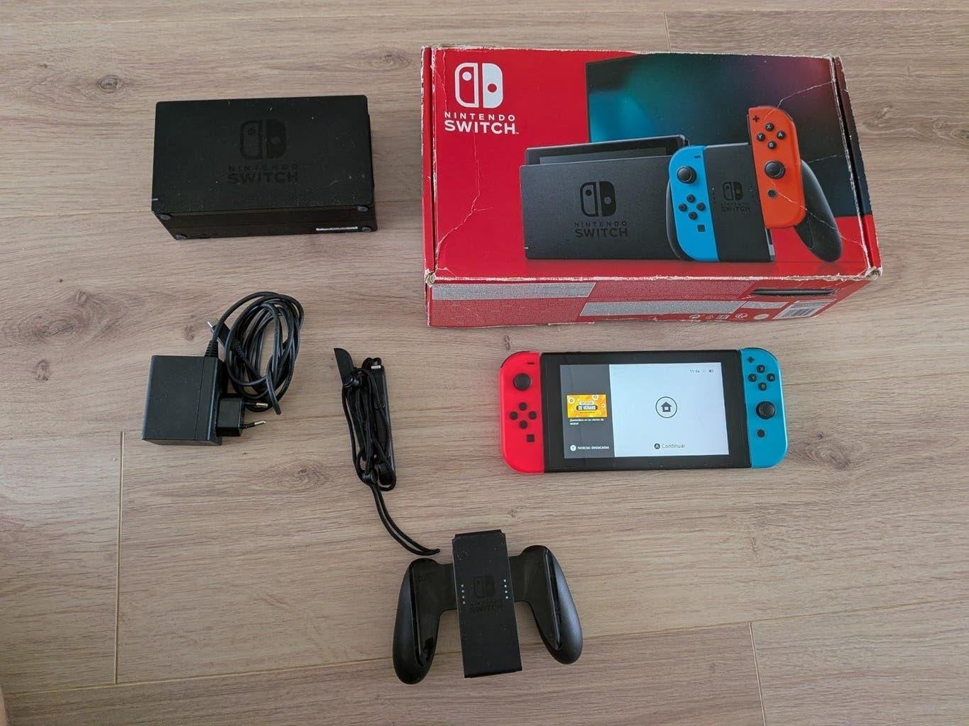 Nintendo Switch V2, compleet met accessoires, Ophalen of Verzenden, Zo goed als nieuw, Met 2 controllers, Switch 2019 Upgrade