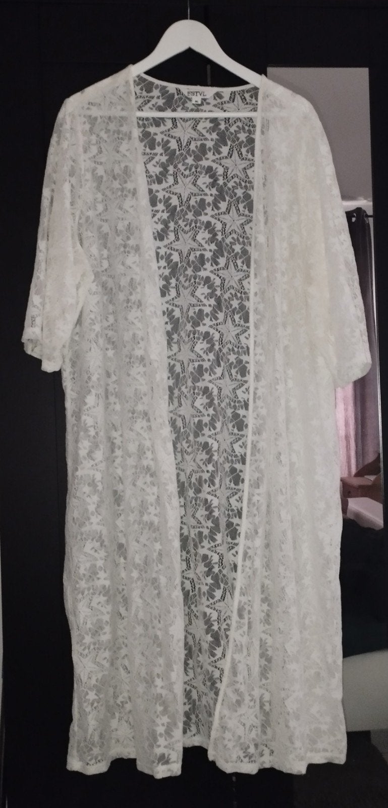 Witte kanten kimono/vestje van ESTVL, ESTVL, Ophalen of Verzenden, Zo goed als nieuw