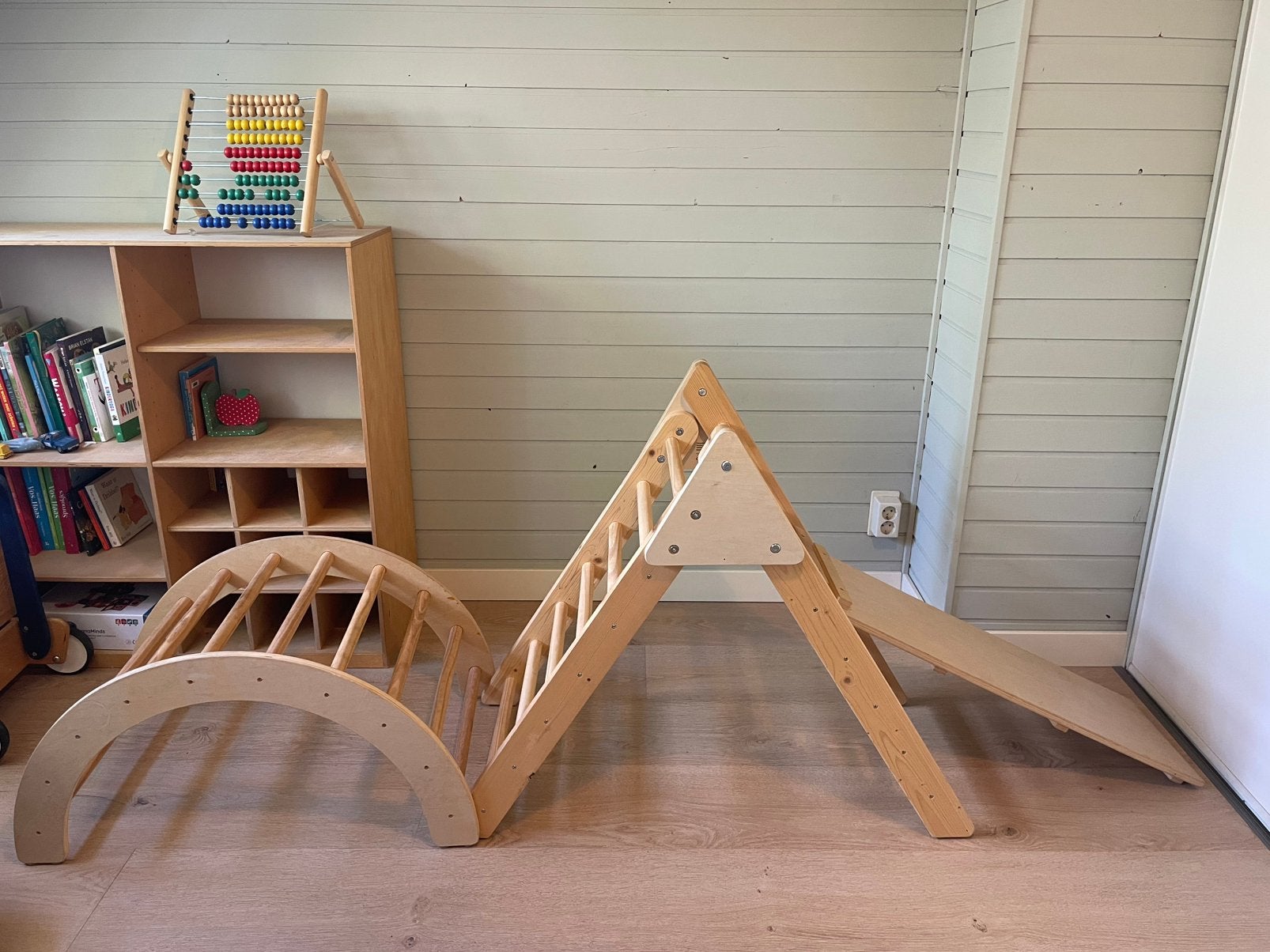 Houten klimrek met glijbaan, Kinderen en Baby's, Ophalen, Zo goed als nieuw