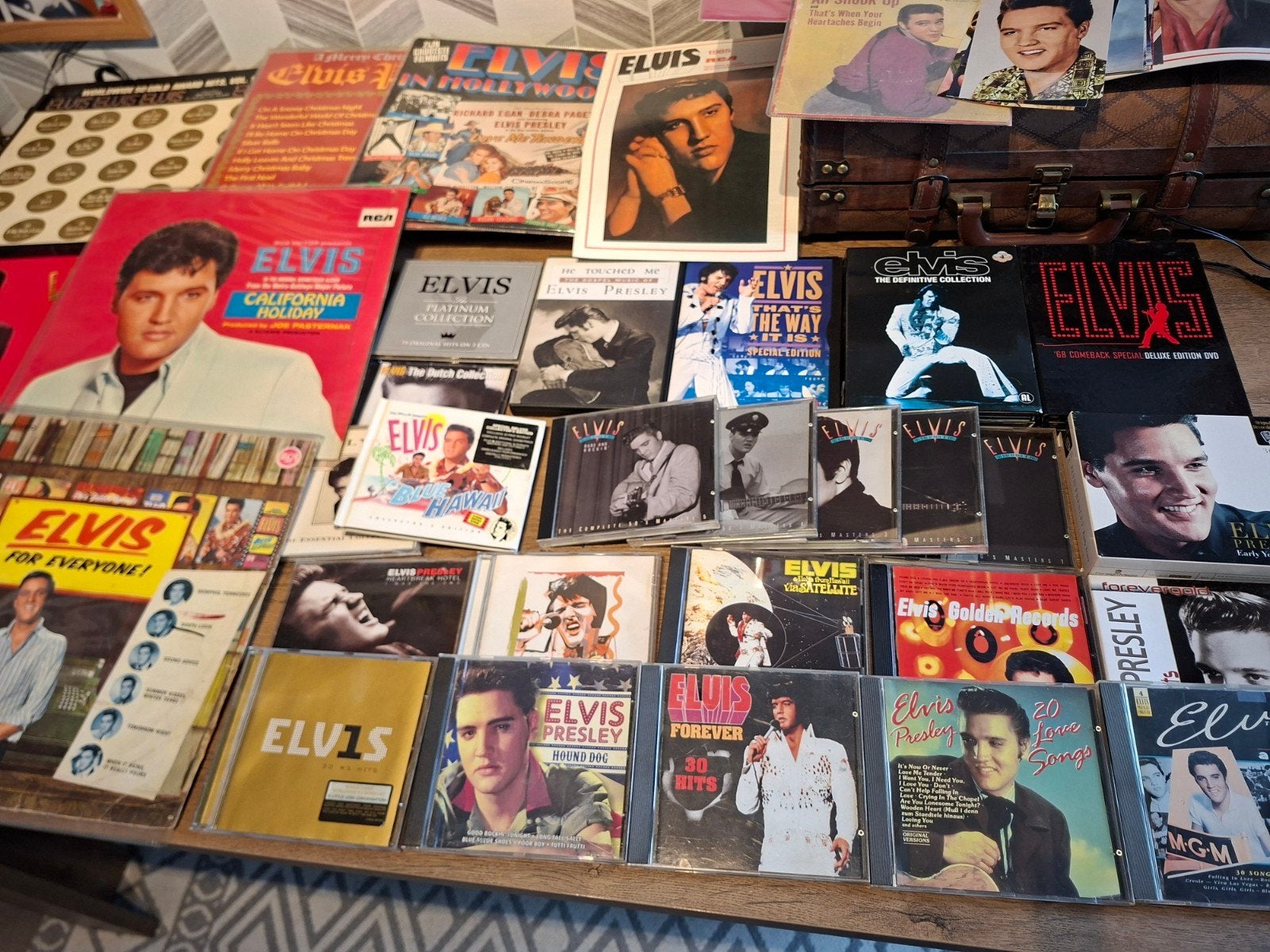 Elvis Presley verzameling, Verzamelen, Muziek, Artiesten en Beroemdheden, Ophalen of Verzenden, Gebruikt, Cd of Plaat