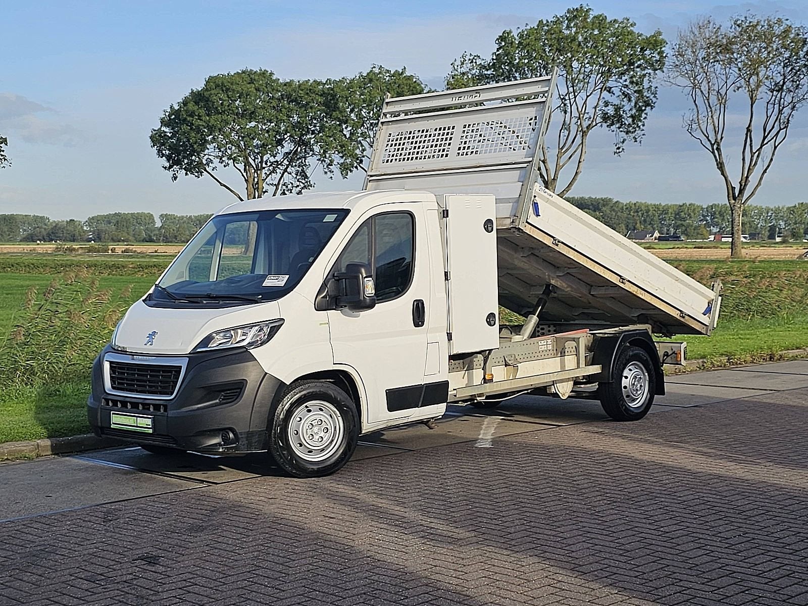 PEUGEOT BOXER 2.0 bhdi 130 kipper, Auto's, Gebruikt, Wit, Bedrijf, 131 pk