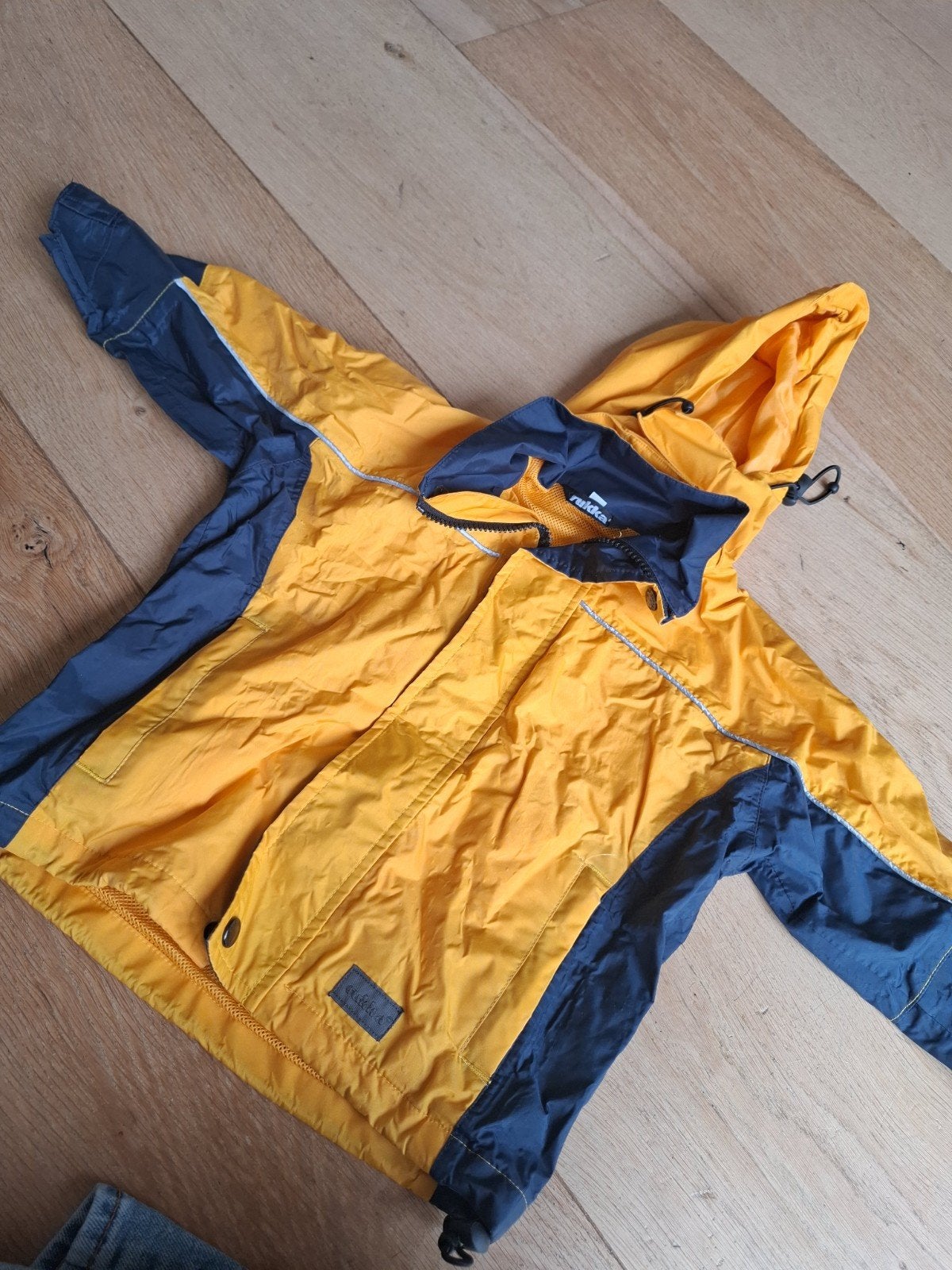 Rukka regenjas maat 92 - Geel/Blauw, Kinderen en Baby's, Kinderkleding | Maat 92, Gebruikt, Rukka, Jongen of Meisje, Ophalen of Verzenden