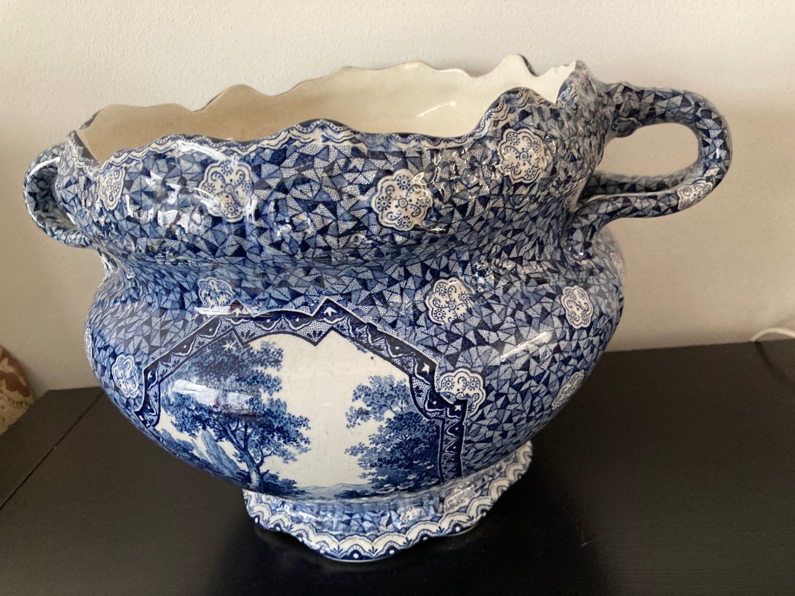 Antieke cachepot ( of Bloempot)  Villeroy&Boch decor Flamand, Antiek en Kunst, Ophalen