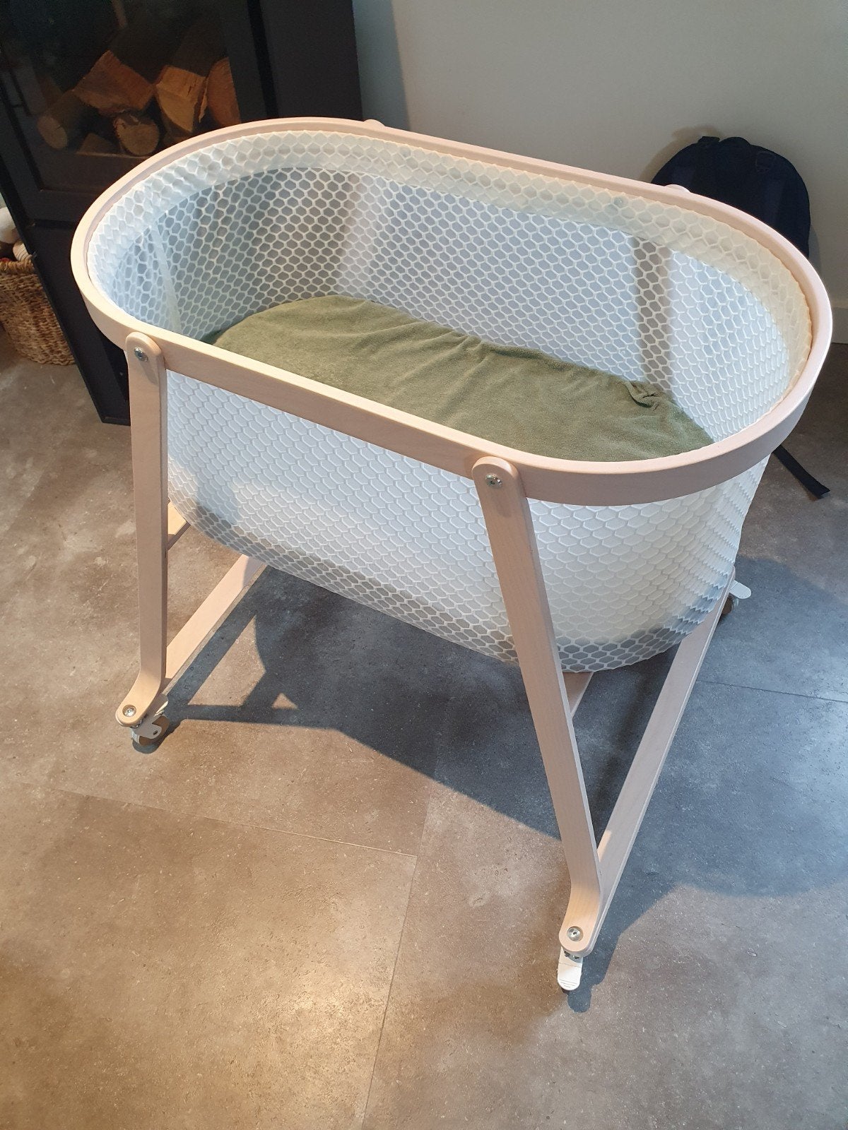 Ikea wiegje 4 maanden oud, Kinderen en Baby's, Babywiegjes en Ledikanten, Ophalen, Zo goed als nieuw, Wieg