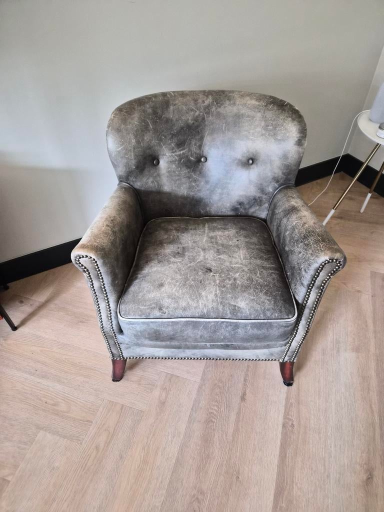 Retro stoel, oud gemaakt en perfect onderhouden, Ophalen