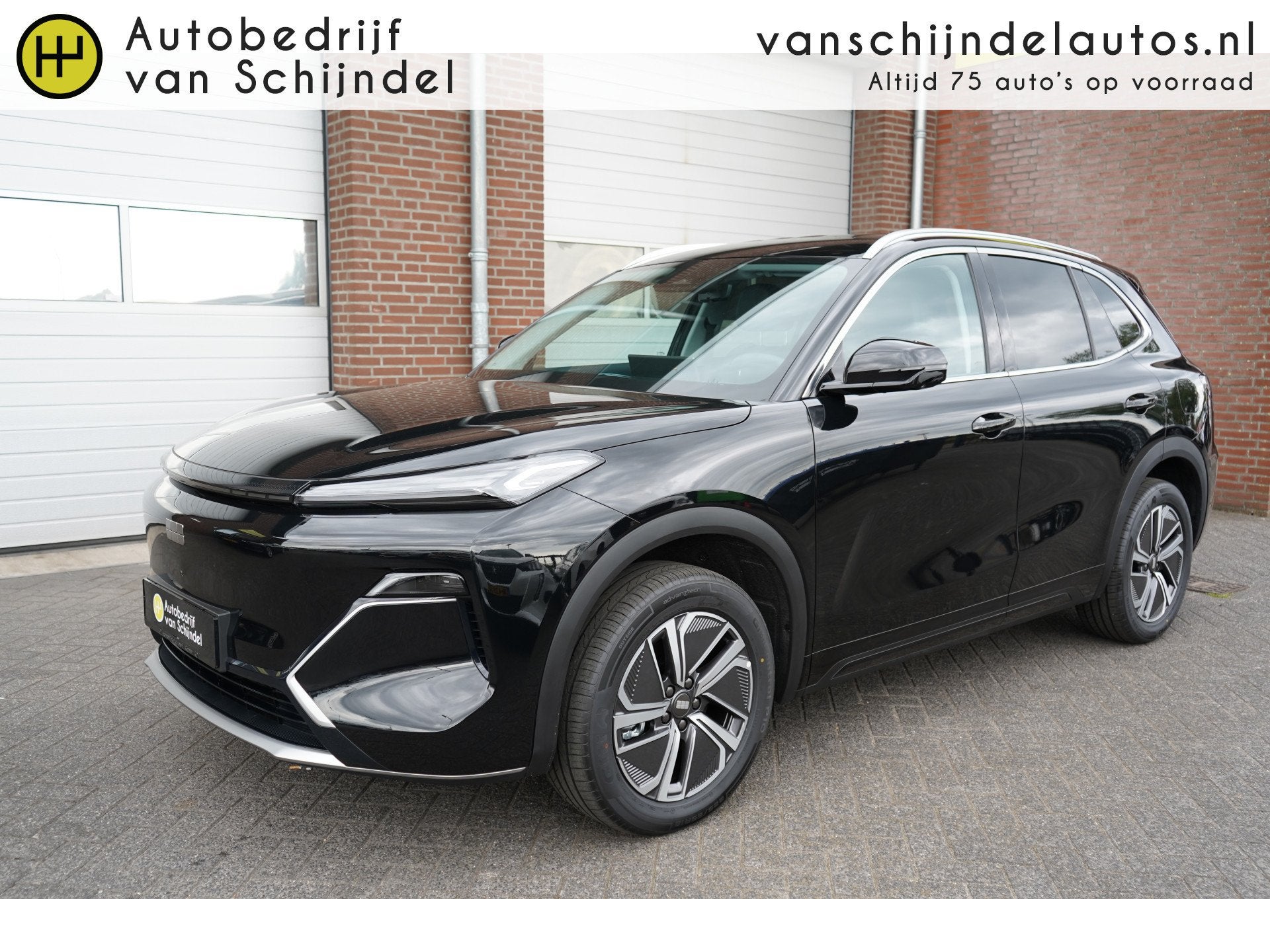 GEELY Starray EM-i 1.5 Pro 262pk PLUG-IN HYBRIDE NIEUW! RIJK, Auto's, Dealer onderhouden, Gebruikt, Zwart, 4 cilinders