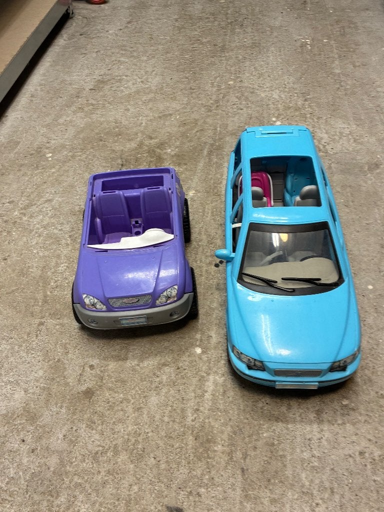Set van 2 Barbie auto’s., Ophalen of Verzenden