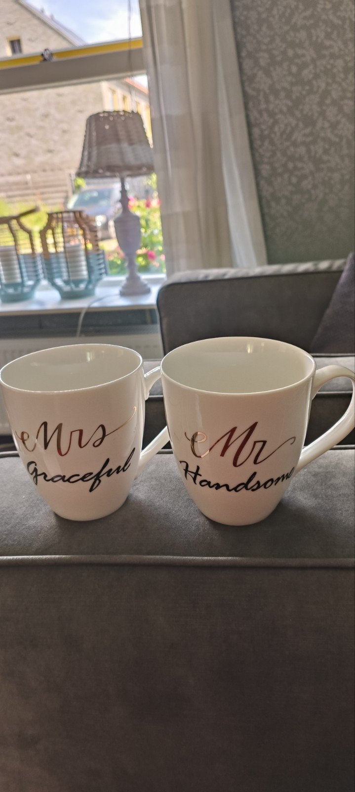 2 grote mokken, Huis en Inrichting, Keuken | Servies, Ophalen of Verzenden, Overige stijlen, Kop(pen) en/of Schotel(s)