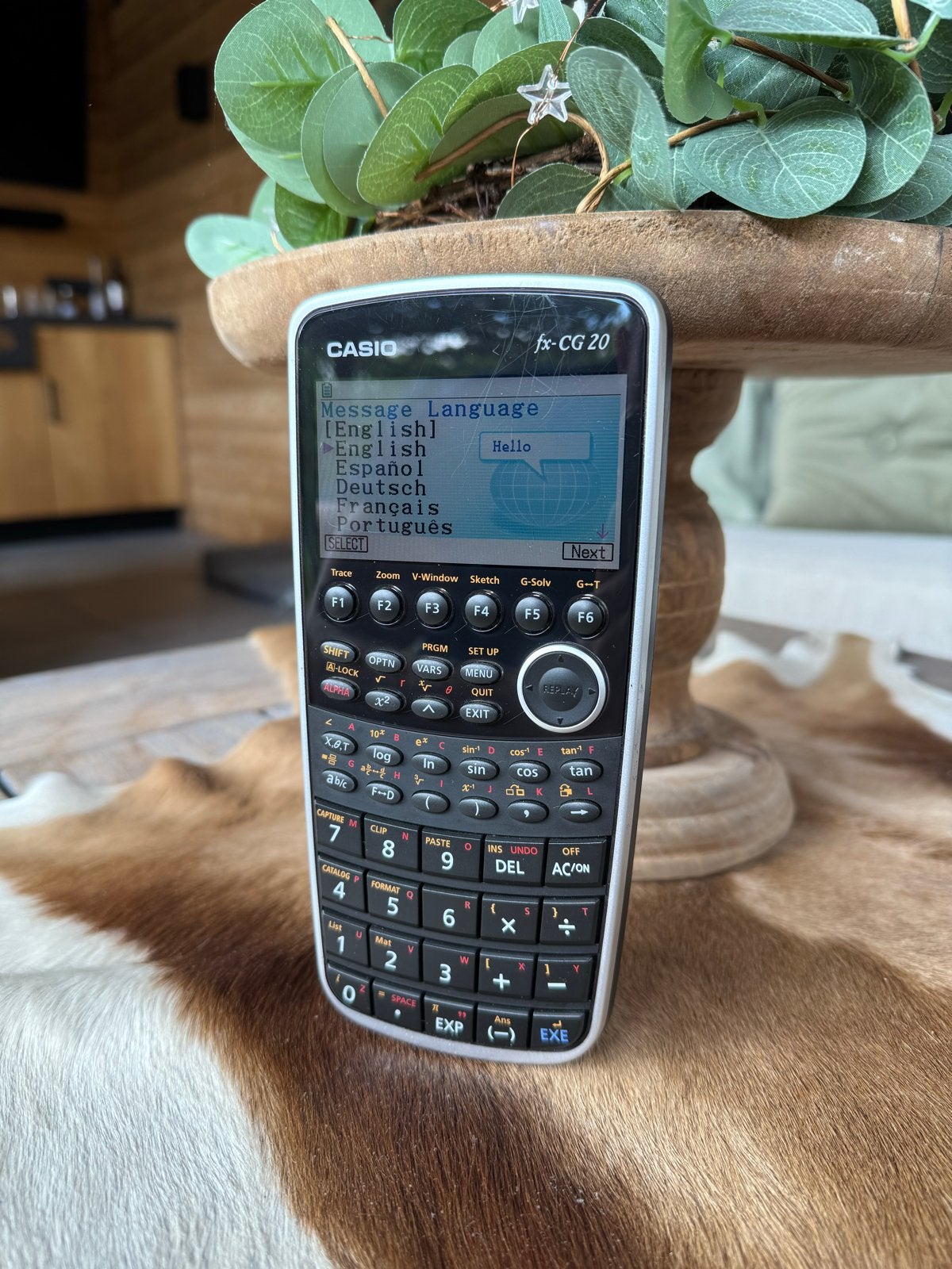 Casio fx-CG20 grafische rekenmachine + nieuwe batterijen, Diversen, Rekenmachines, Ophalen of Verzenden, Grafische rekenmachine