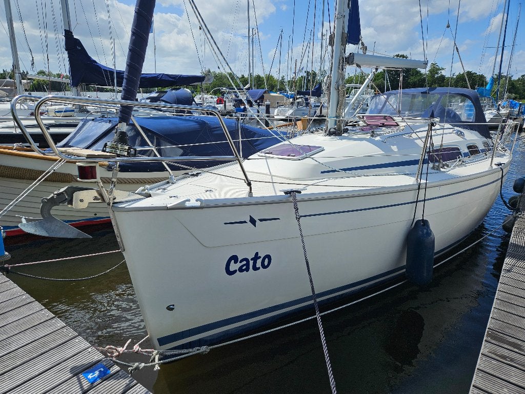 Bavaria 31 cruiser, Watersport en Boten, 10 m, Binnenboordmotor, 1.80 meter, Tourjacht of cruiser