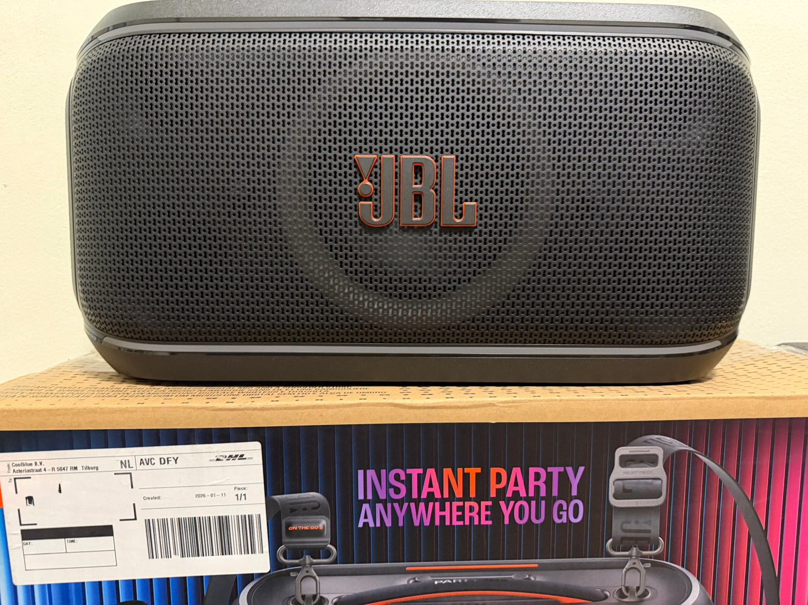 Foto 2 van Nieuw in doos: JBL on the go 2 Partybox oplaadbare speaker