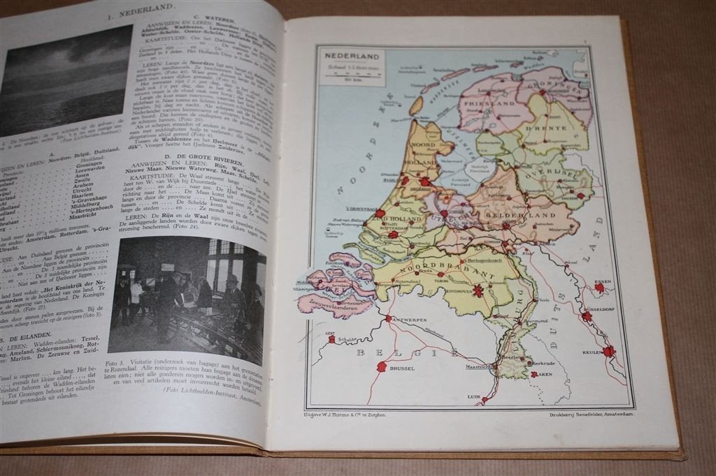 Atlas Ned, de West en Indonesië. Geïllustreerd. 1955, Boeken, Nieuw, Ophalen of Verzenden, Landkaart, 1800 tot 2000