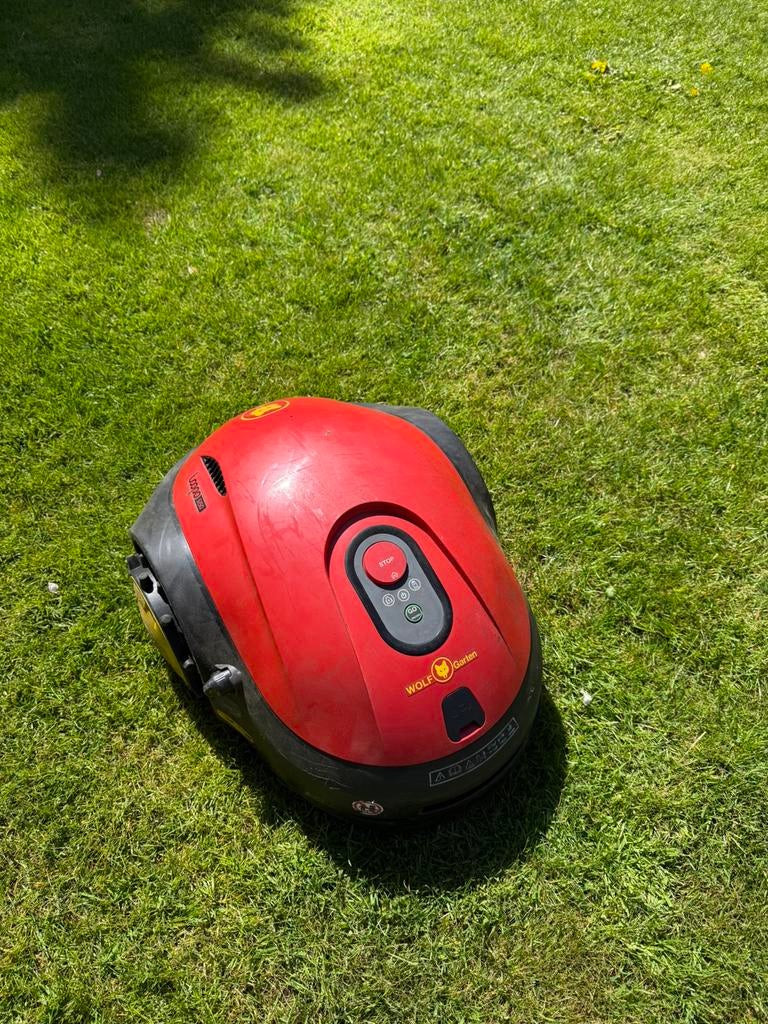 Robotmaaier, Tuin en Terras, Robotmaaiers, Ophalen of Verzenden, Gebruikt, Minder dan 20 cm