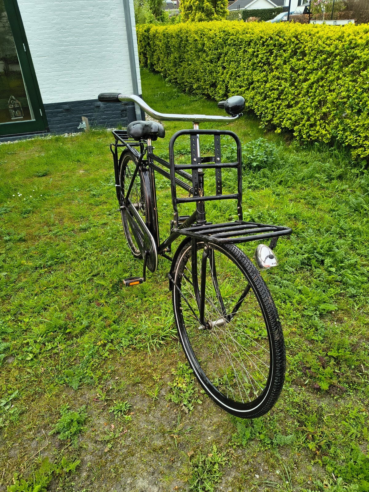 Zwarte transportfiets met terugtraprem (check nodig), Fietsen en Brommers, Terugtraprem, Gebruikt, Goederen, Ophalen