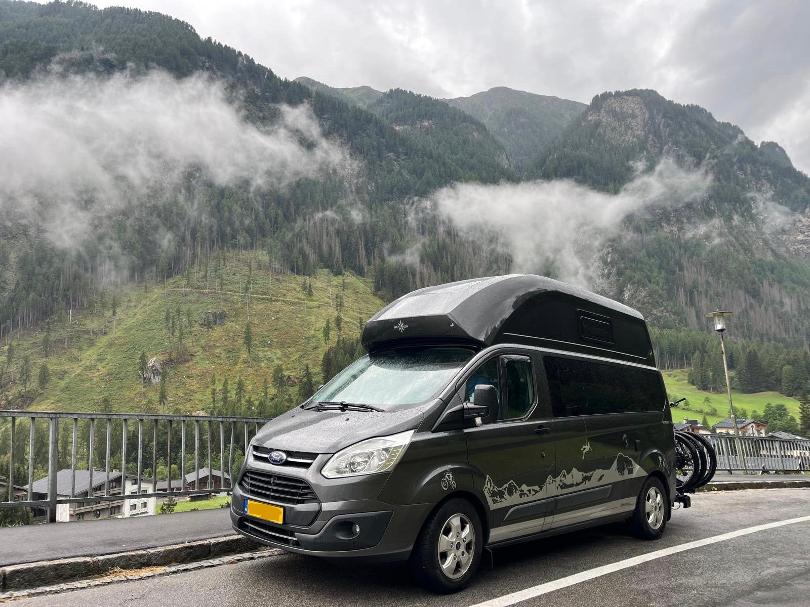 5p Ford nugget plus hoogdak luxe mountain edition Westfalia, Buscamper of Camperbus, Particulier, Ford, Tot en met 4