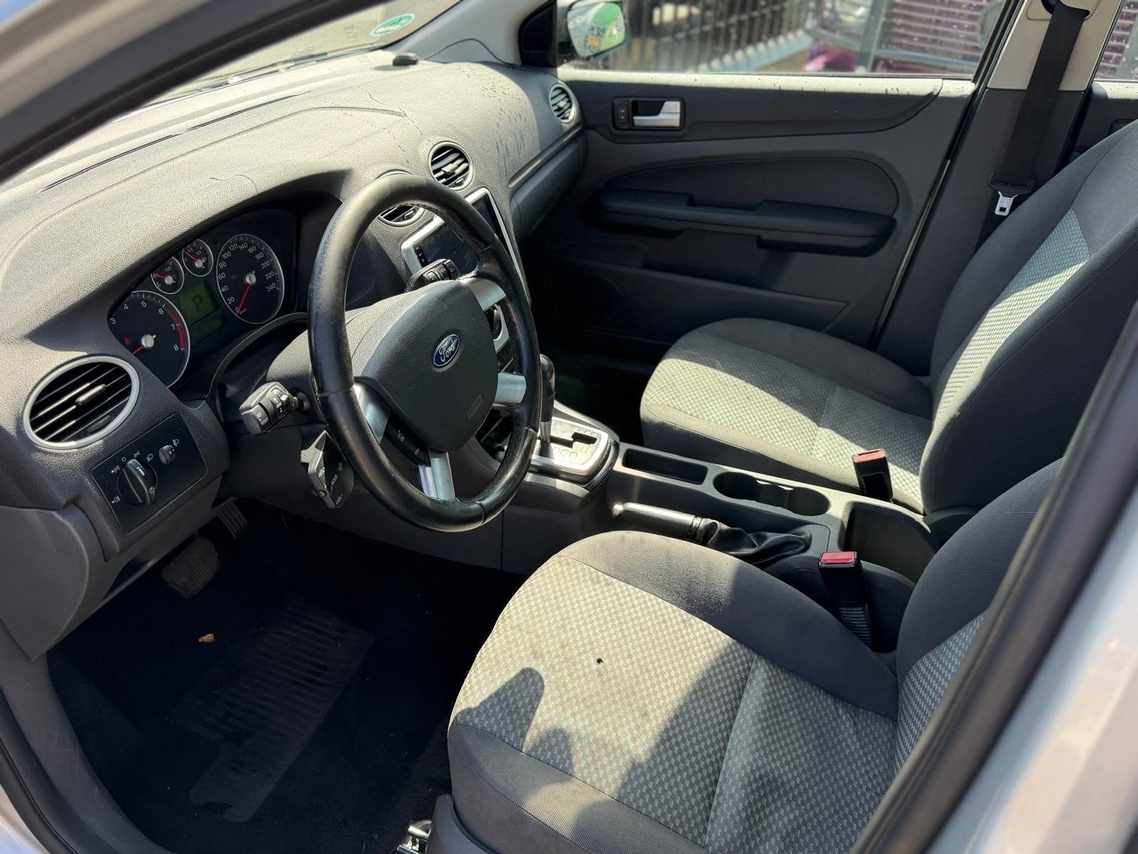 Ford Focus Wagon 1.6-16V Trend 2006 Airco Automaat Nieuwe AP, 1596 cc, 101 pk, Gebruikt, 4 cilinders