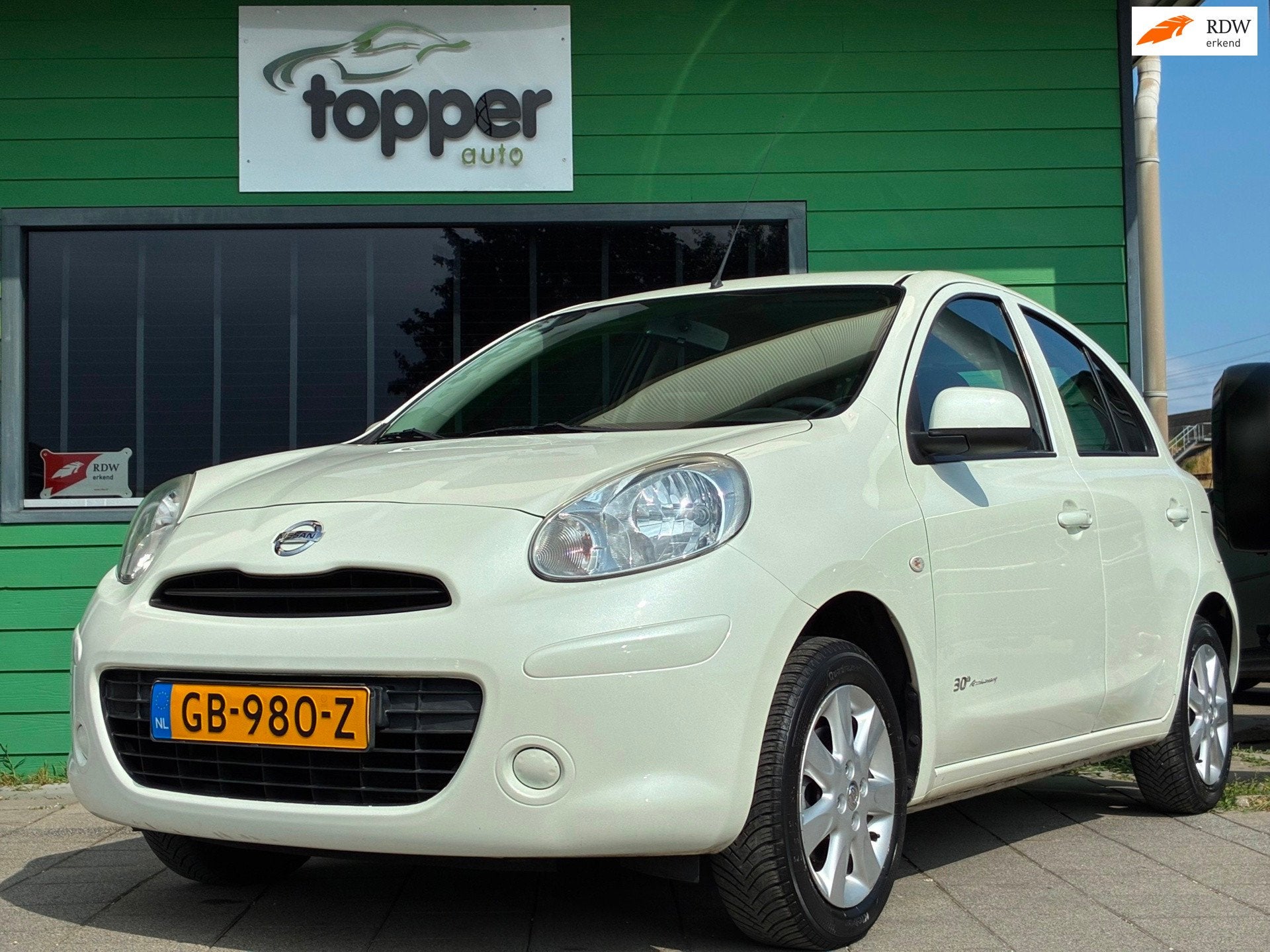 Nissan Micra 1.2 30th. Anniversary|2e Eigenaar|Airco|Elektr., Voorwielaandrijving, Gebruikt, 1198 cc, Wit