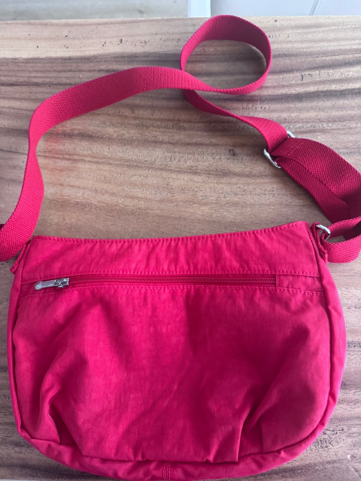 Kipling Schoudertasje - Rood, Ophalen of Verzenden, Zo goed als nieuw, Rood, Schoudertasje