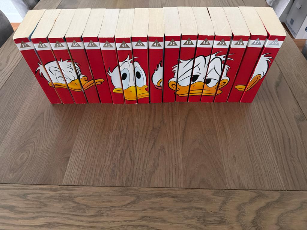 Donald Duck Pockets Tweede Reeks - 16 stuks met rugtekening, Meerdere stripboeken, Ophalen of Verzenden, Gelezen