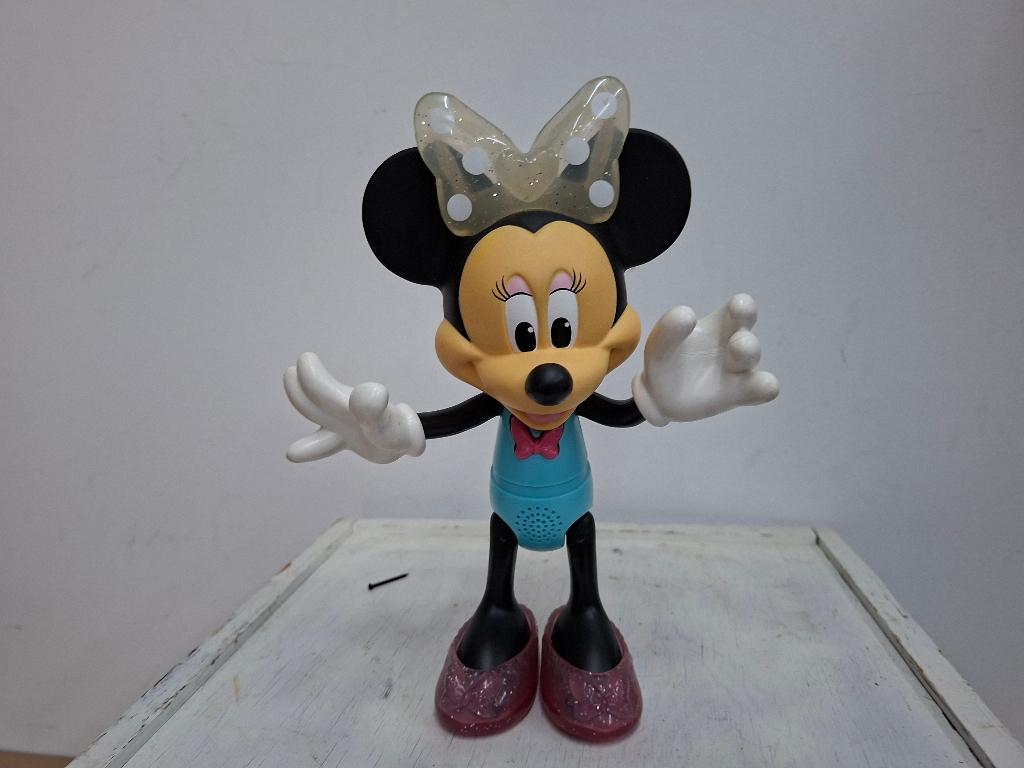 mooie grotere mini mouse Disney met lampje en geluid, Verzamelen, Disney, Ophalen of Verzenden, Overige figuren, Zo goed als nieuw