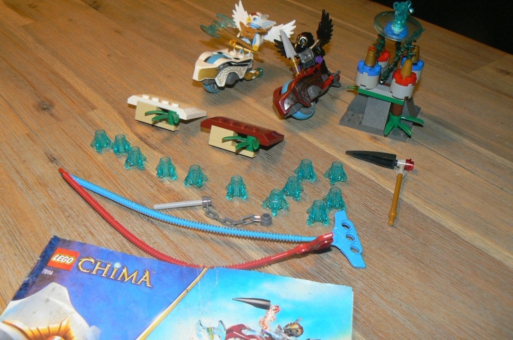 Te koop: Lego Chima 11 stuks met boekjes, Ophalen of Verzenden, Gebruikt, Inclusief instructies, Lego