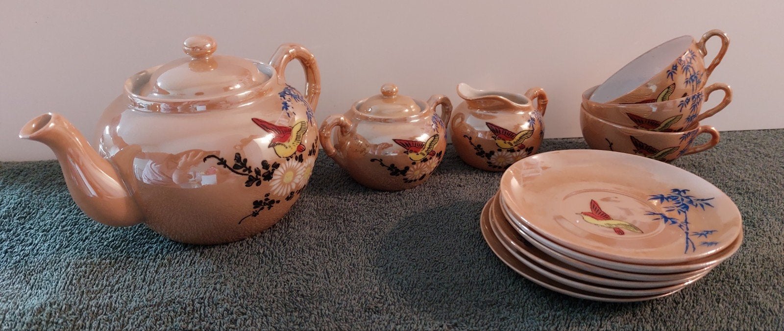 theeservies sier, Ophalen